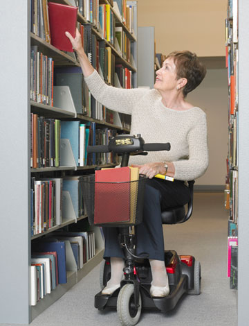 LIGHTWEIGHT MOBILITY SCOOTER